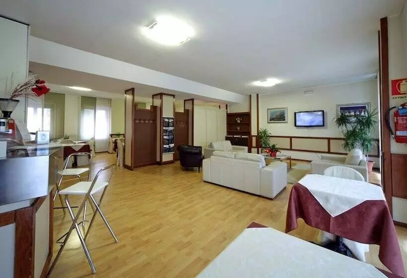 هتل Cristallo Brescia