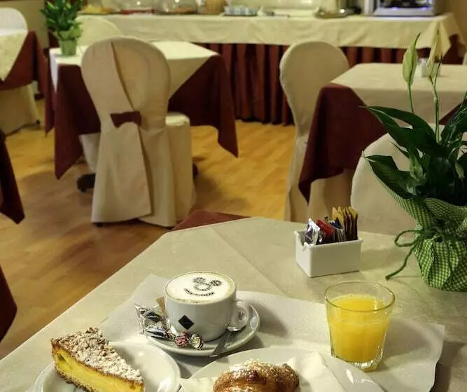 هتل Cristallo Brescia