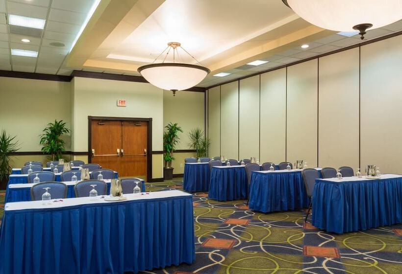 Hotel Doubletree By Hilton Fort Myers At Bell Tower Shops