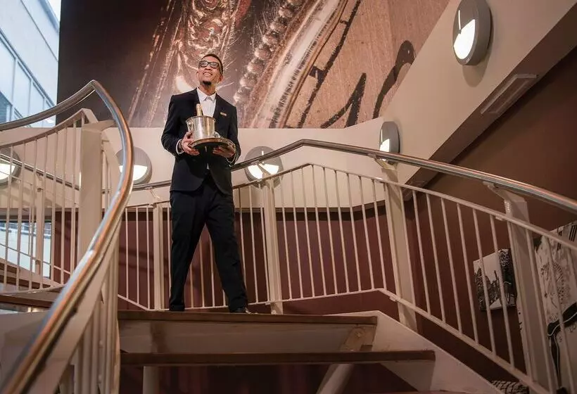 호텔 De Vere Devonport House