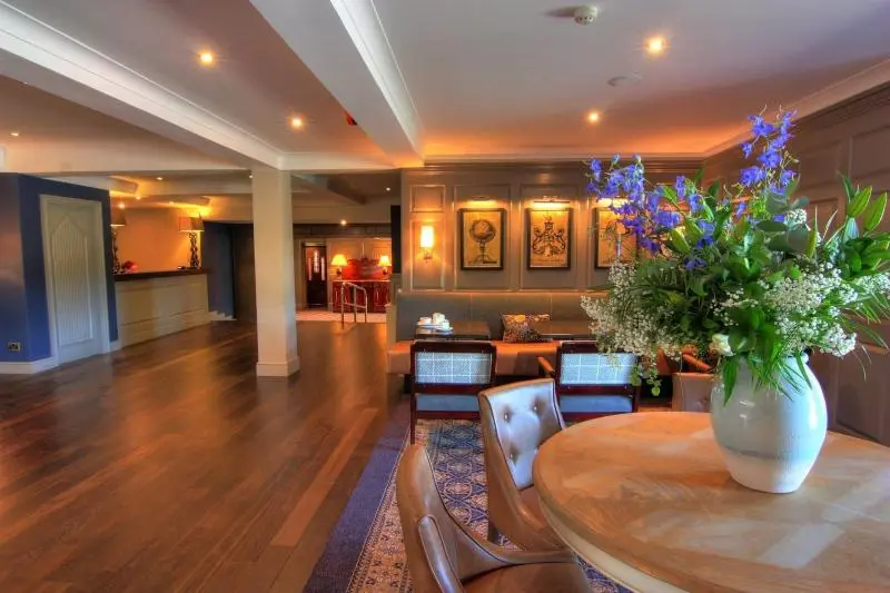 ホテル Devon Inn