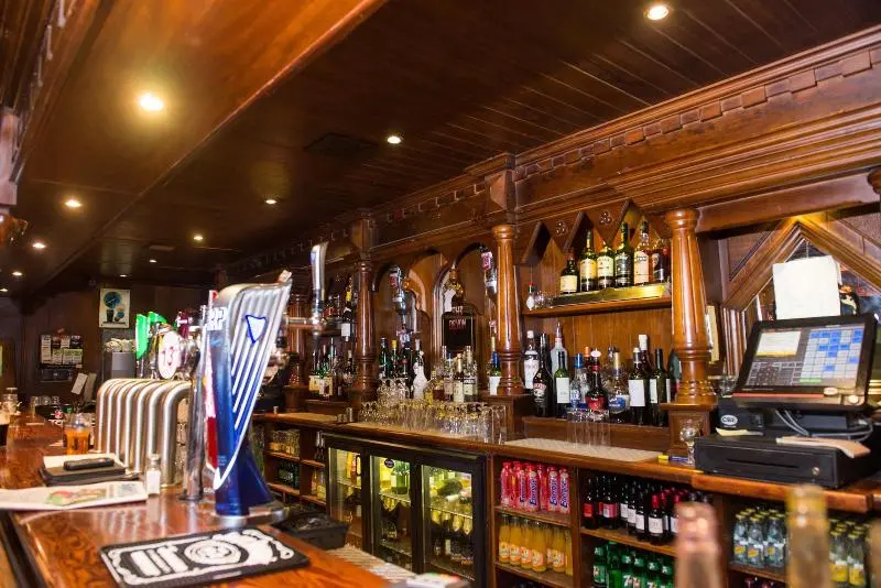ホテル Devon Inn