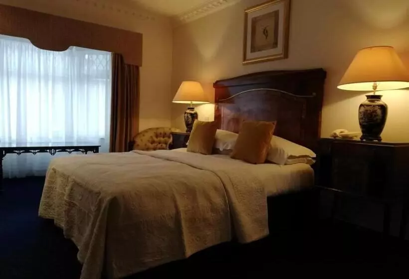 בית מלון כפרי Foley S Townhouse Killarney