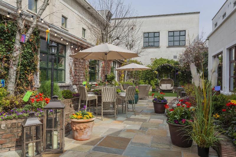 בית מלון כפרי Glenroyal