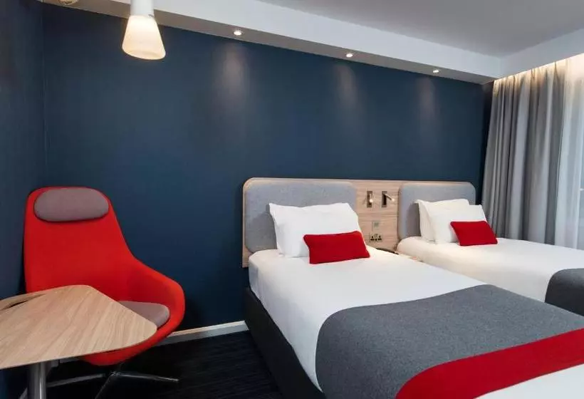 فندق Holiday Inn Express   Glasgow Airport, An Ihg