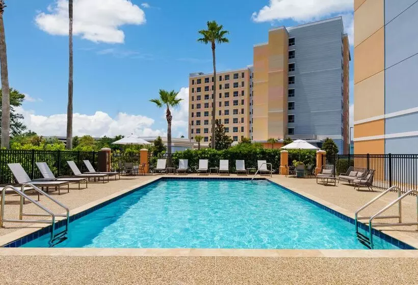 호텔 Hyatt Place Across From Universal Orlando Resort