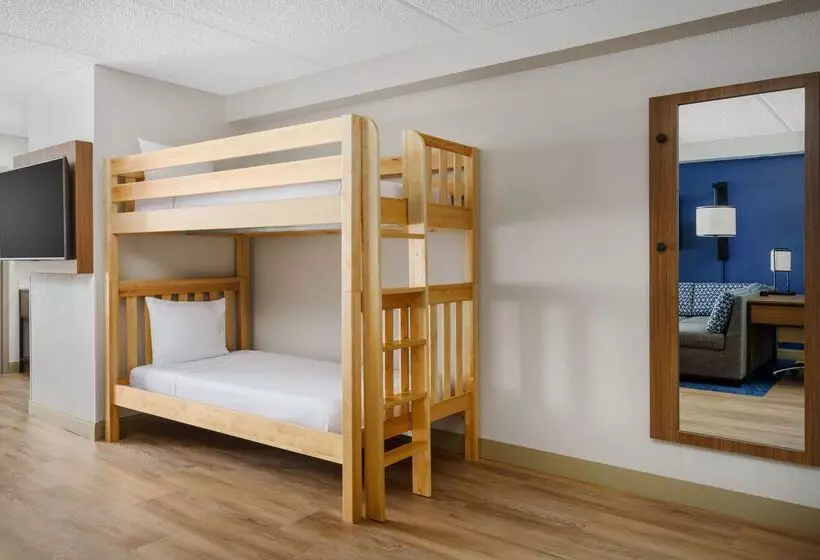 호텔 Hyatt Place Across From Universal Orlando Resort