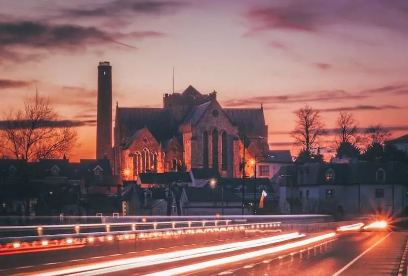 فندق Kilkenny Hibernian