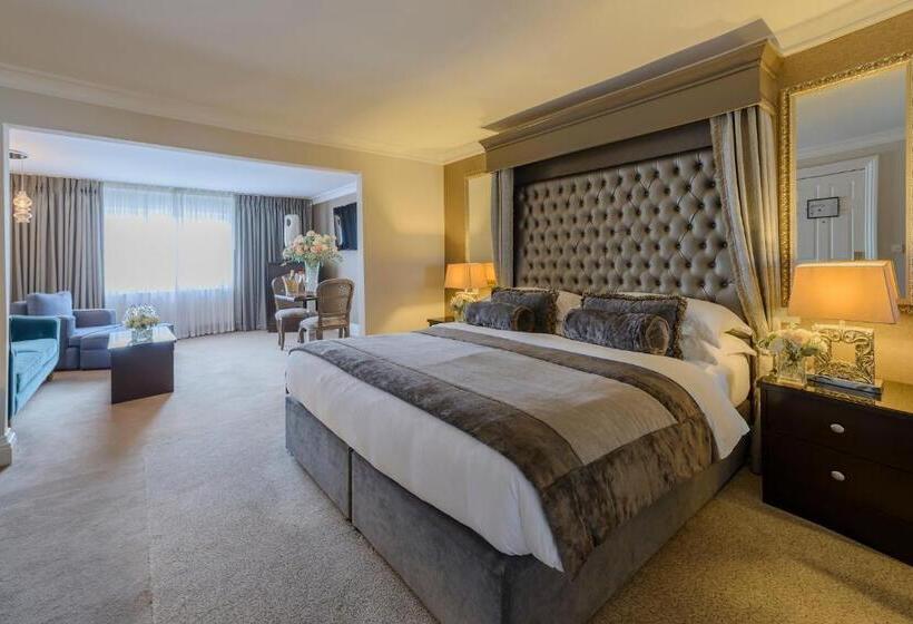 Hotel Killarney Oaks