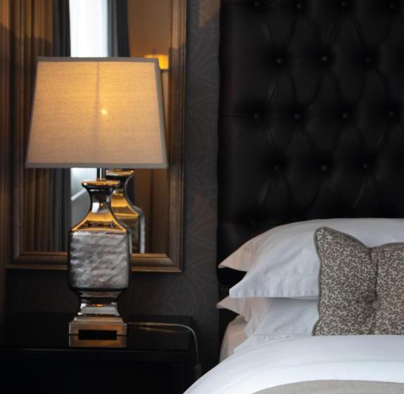 Hotel Killarney Oaks