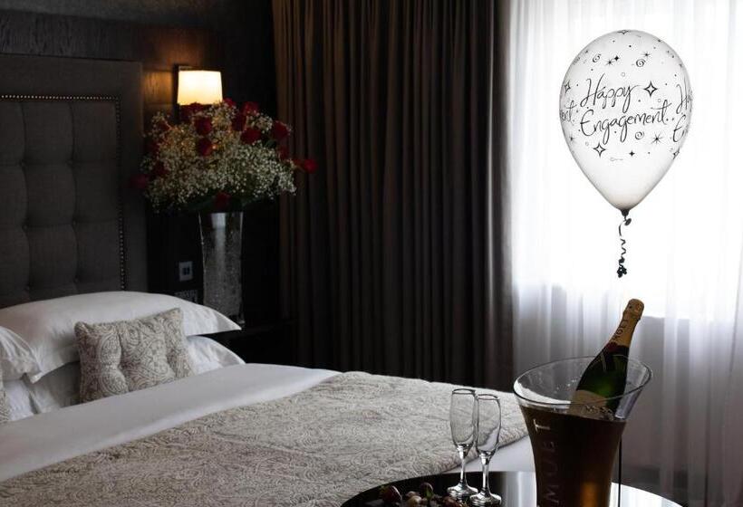 Hotel Killarney Oaks