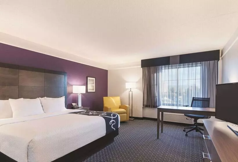 בית מלון כפרי La Quinta By Wyndham Grand Junction Airport