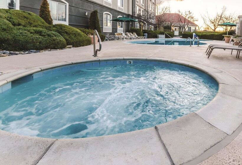 هتل La Quinta By Wyndham Grand Junction Airport