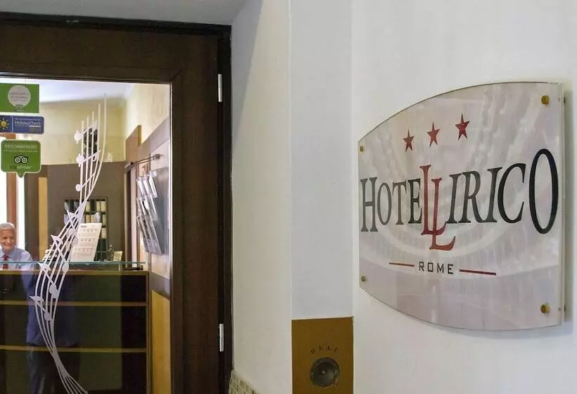 Hotel Lirico
