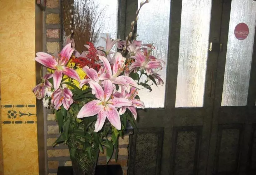 בית מלון כפרי Mltings Guesthouse