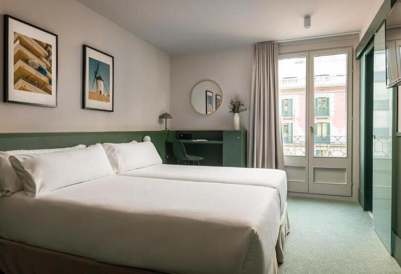 هتل Bypillow Mothern