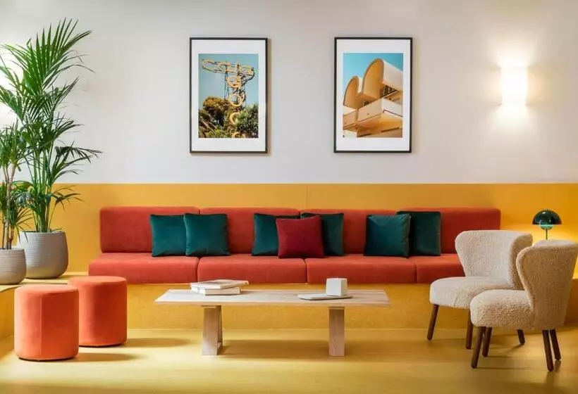 Отель Bypillow Mothern