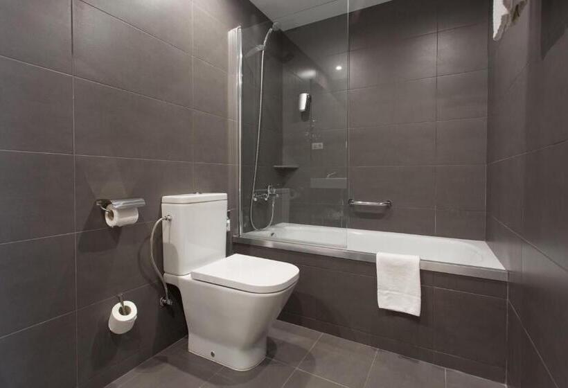 هتل Bypillow Mothern