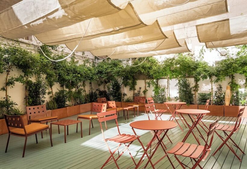 هتل Bypillow Mothern