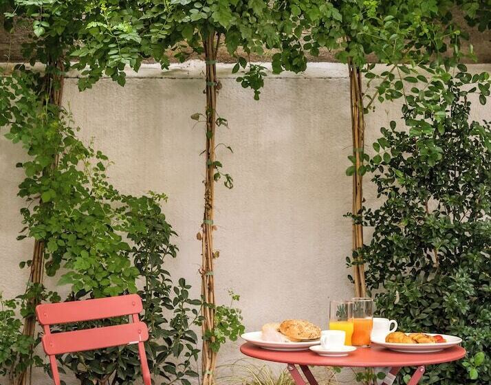 هتل Bypillow Mothern