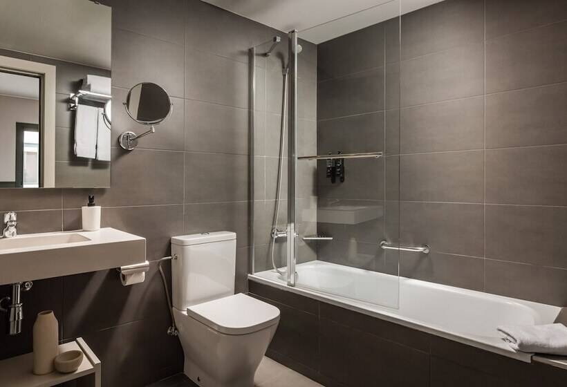 هتل Bypillow Mothern