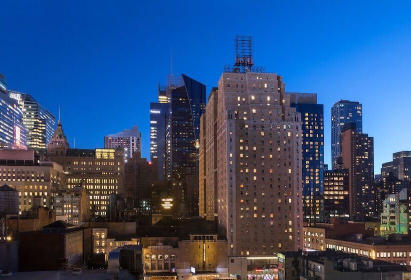 Paramount Hotel Times Square