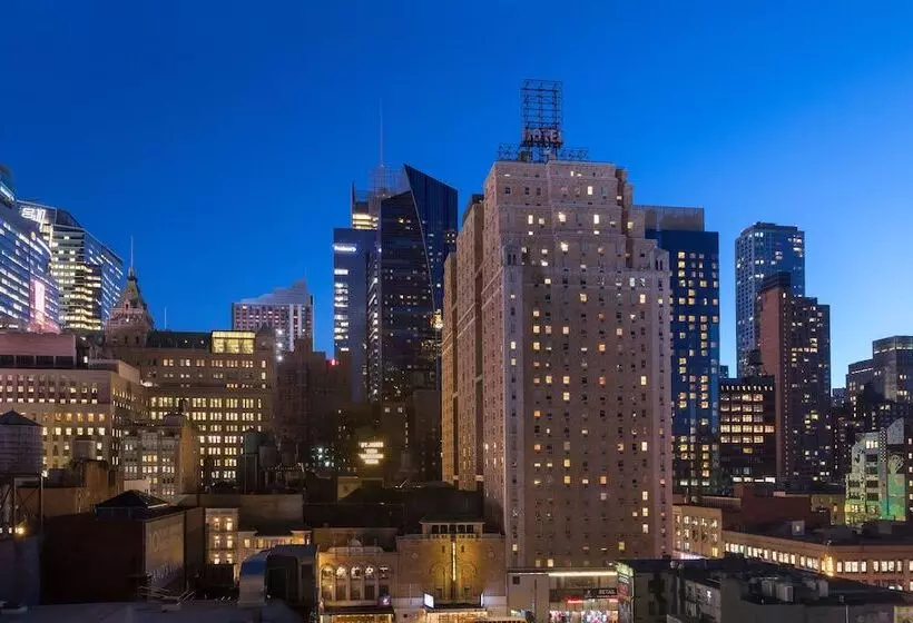 Paramount Hotel Times Square