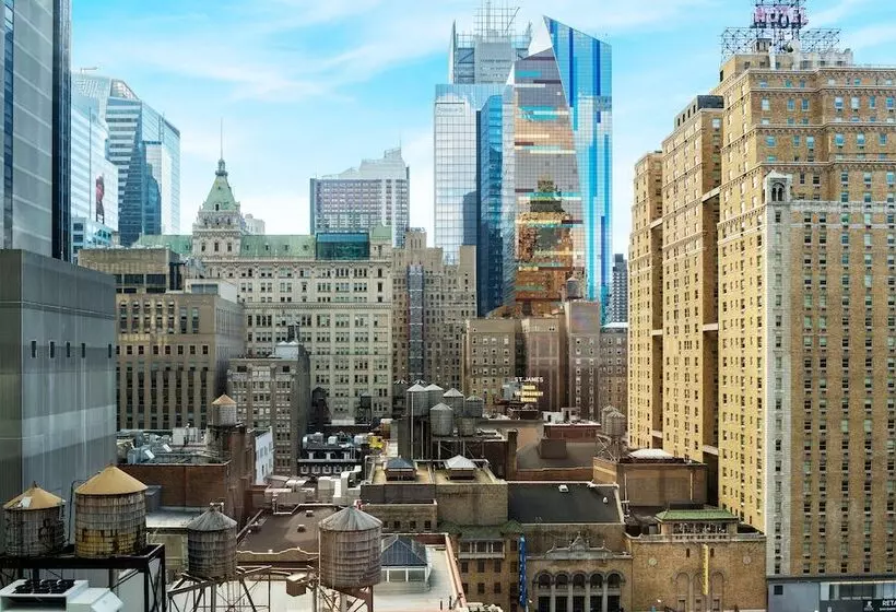 Paramount Hotel Times Square