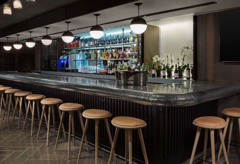 Paramount Hotel Times Square