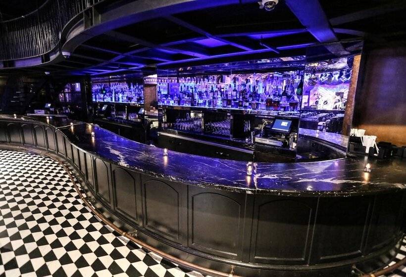 Paramount Hotel Times Square