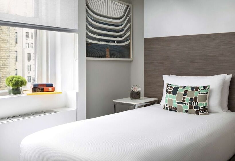 Paramount Hotel Times Square