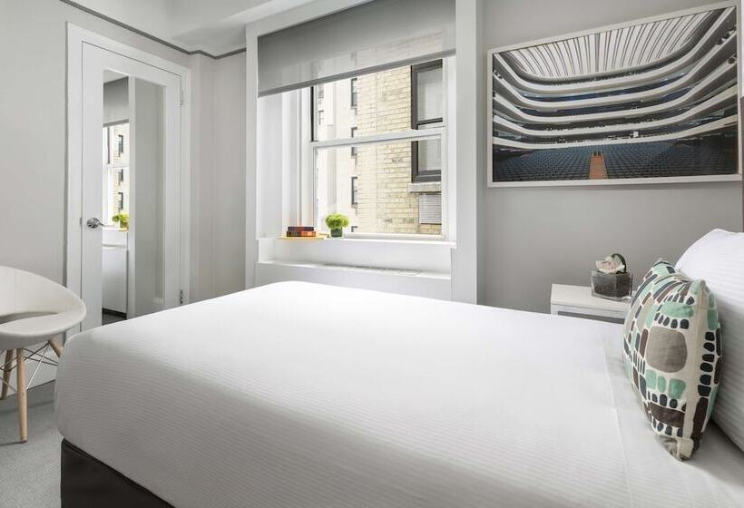 Paramount Hotel Times Square