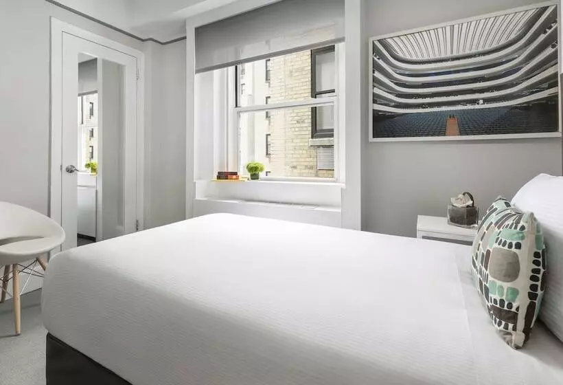 Paramount Hotel Times Square