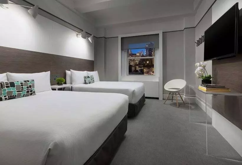 Paramount Hotel Times Square