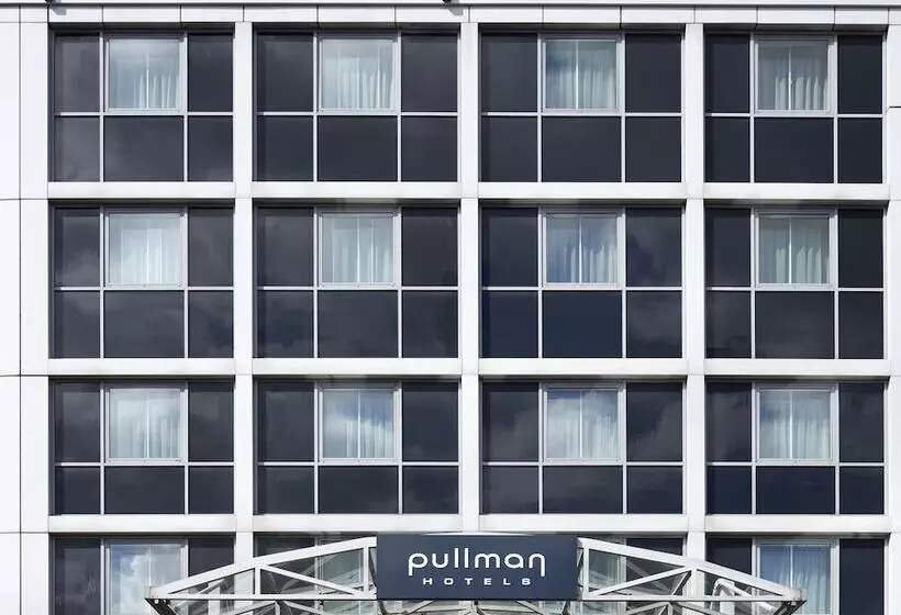 فندق Pullman London St Pancras