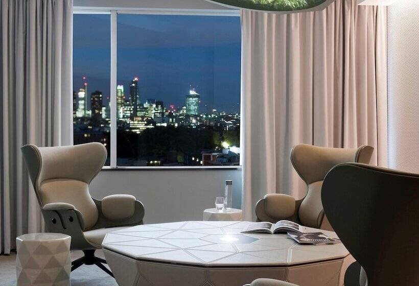 هتل Pullman London St Pancras