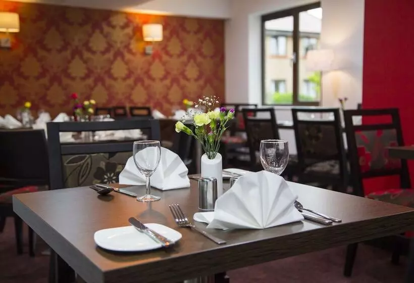 호텔 Ramada Cambridge