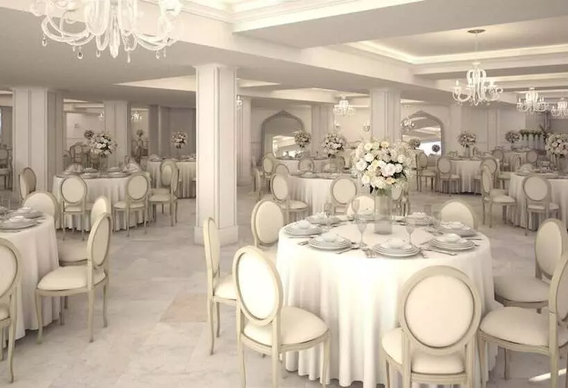 Отель Reyes Ziries