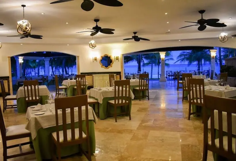 ホテル Royal Hideaway Playacar - Adults only - All Inclusive