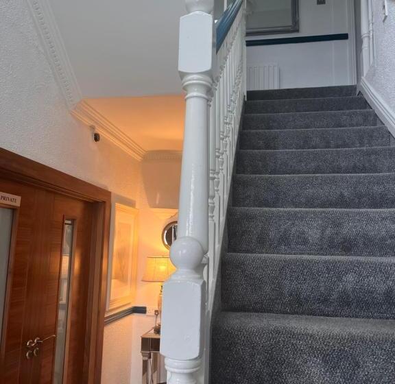 호텔 The Light House