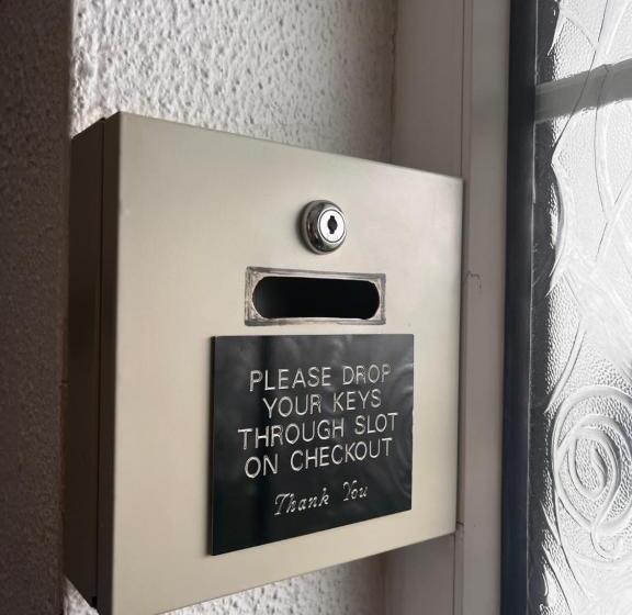 호텔 The Light House