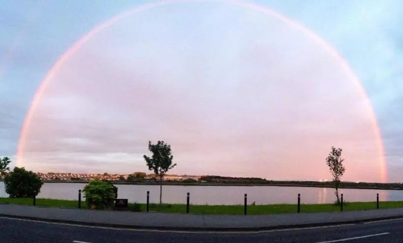 酒店 The Light House