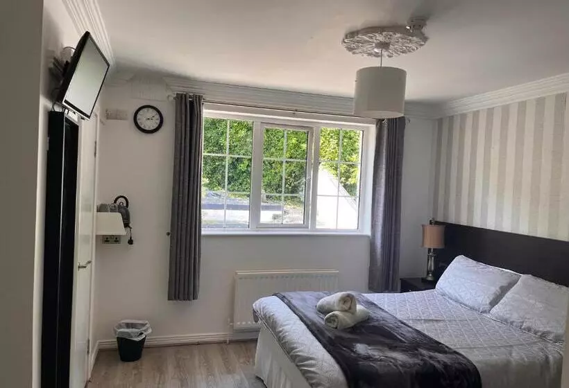 酒店 The Light House