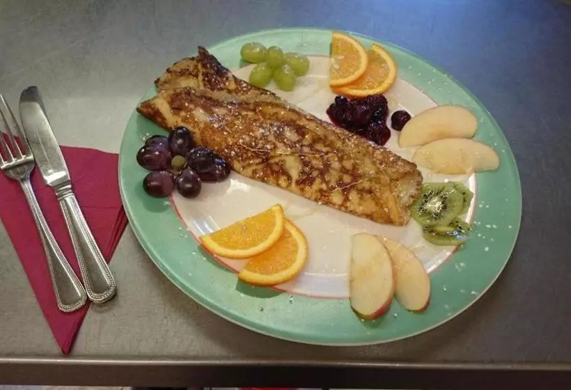 ホテル Waterside Guesthouse