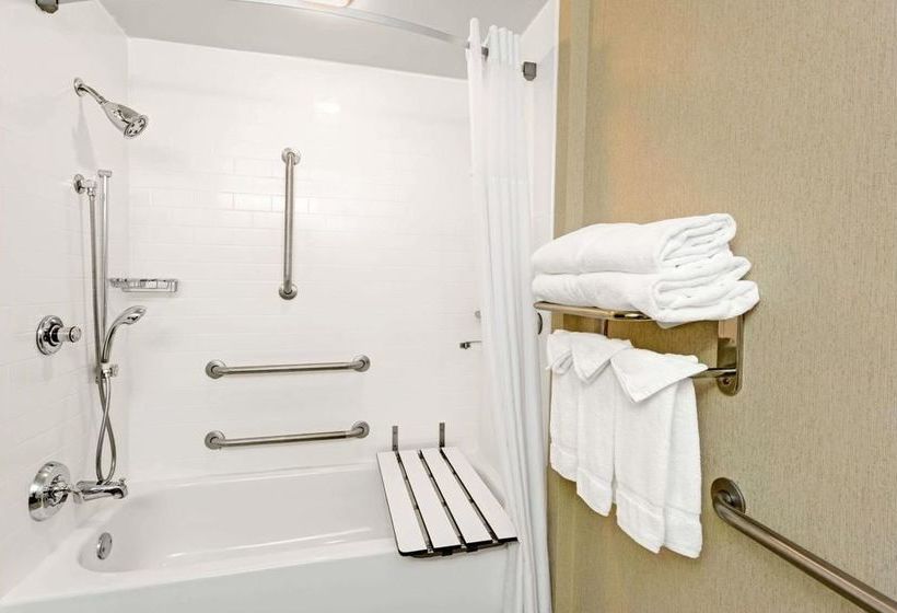 Microtel Inn & Suites By Wyndham Atlanta/perimeter Center