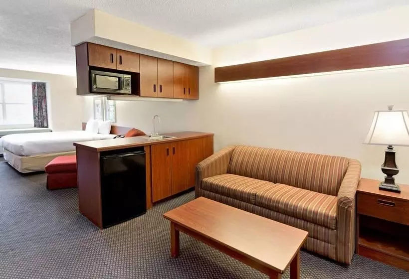 Microtel Inn & Suites By Wyndham Atlanta/perimeter Center