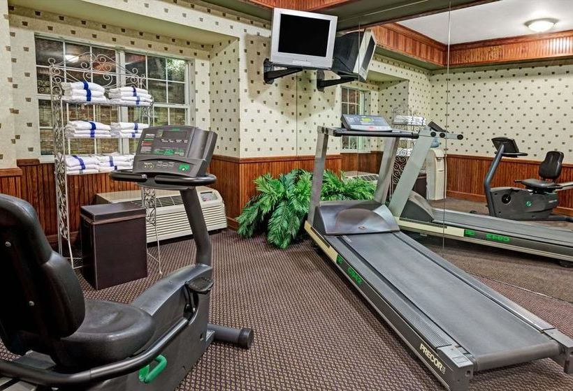 Microtel Inn & Suites By Wyndham Atlanta/perimeter Center