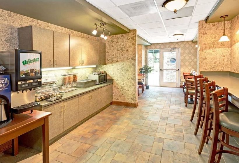 Microtel Inn & Suites By Wyndham Atlanta/perimeter Center