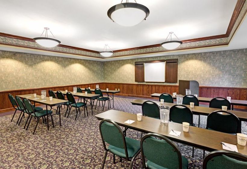 Microtel Inn & Suites By Wyndham Atlanta/perimeter Center