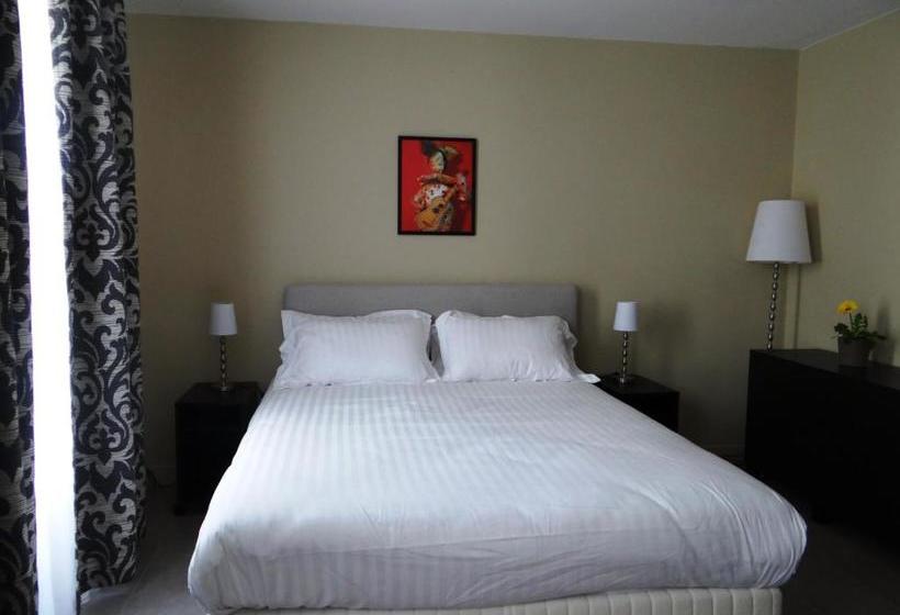 اقامتگاه Villa Montmartre